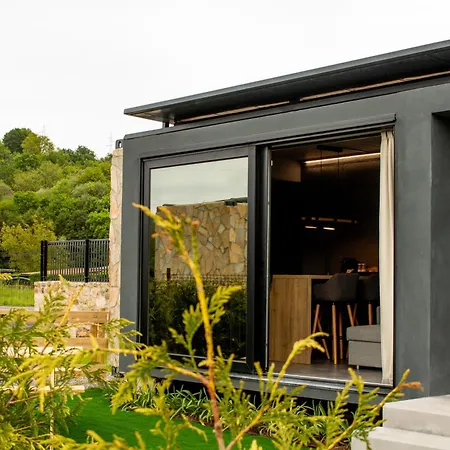 La Tierruca Homes